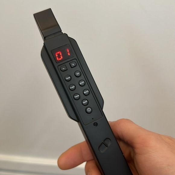 Digital Touch MIDI Saxophone - MicroUSB Rechargeable, Black - Picture 5 of 10